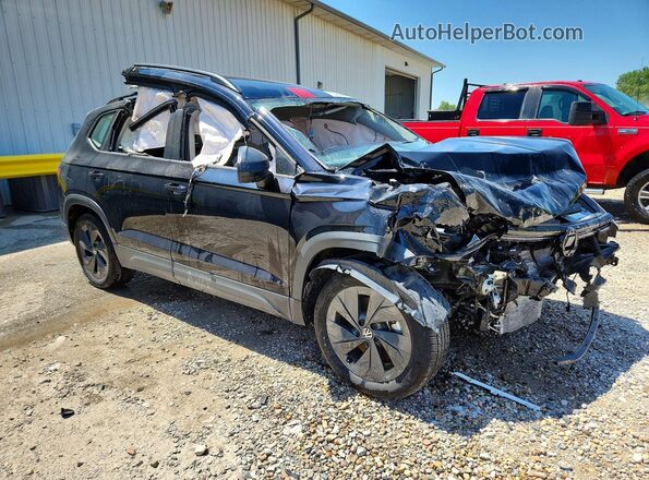 3VV5C7B20SM005656 2025 VOLKSWAGEN TAOS Черный Передняя правая четверть