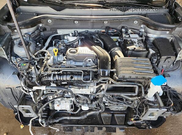 3VV5C7B21TM015307 2026 VOLKSWAGEN TAOS Gray Widok komory silnika