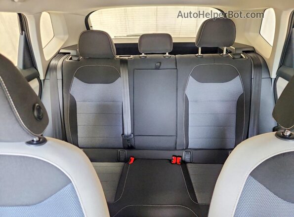 3VV5C7B24TM036684 2026 VOLKSWAGEN TAOS Black Vista de los asientos traseros