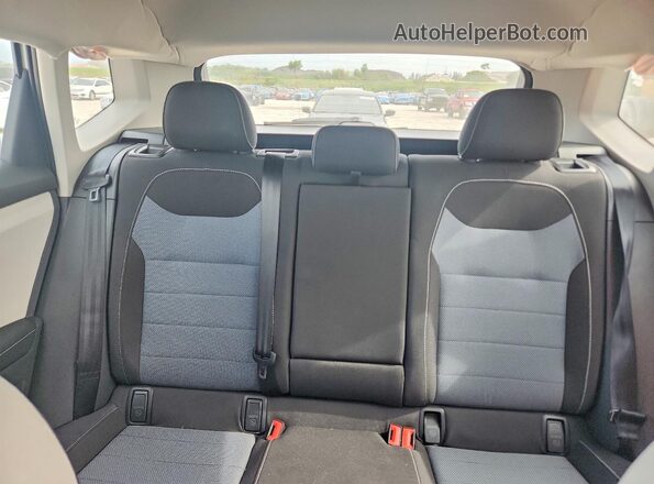 3VV5C7B27TM000178 2026 VOLKSWAGEN TAOS White Widok tylnych siedzeń