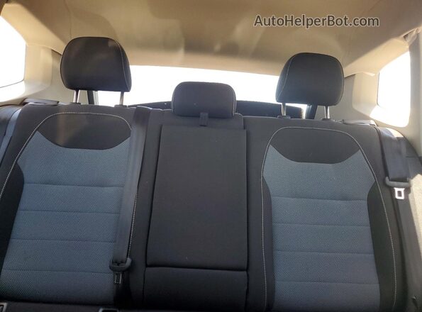 3VV5C7B28SM071761 2025 VOLKSWAGEN TAOS Gray უკანა სავარძლების ხედი