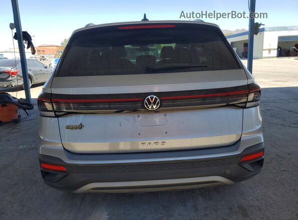 3VV5C7B2XSM007396 2025 VOLKSWAGEN TAOS Silver Widok z tyłu