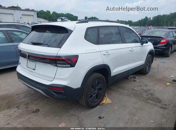 3VV5C7B2XSM024554 2025 VOLKSWAGEN TAOS White Задня права чверть
