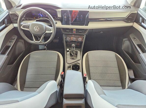 3VV5C7B2XSM033478 2025 VOLKSWAGEN TAOS White Widok deski rozdzielczej