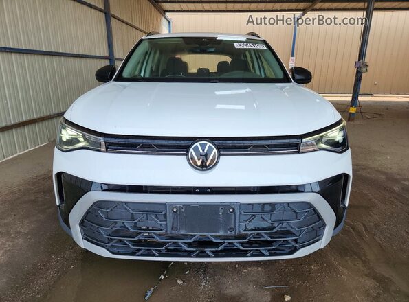 3VV5C7B2XSM033478 2025 VOLKSWAGEN TAOS White Widok z przodu