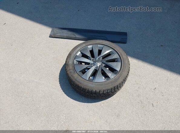 3VV5X7B20RM017630 2024 VOLKSWAGEN TAOS Black წინა პანელის ხედი