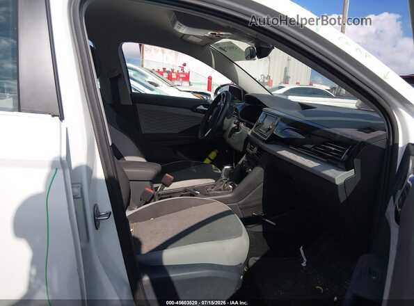 3VV5X7B21RM068005 2024 VOLKSWAGEN TAOS Белый Вид салона спереди