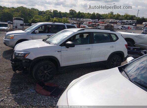 3VV5X7B21RM068005 2024 VOLKSWAGEN TAOS Белый 