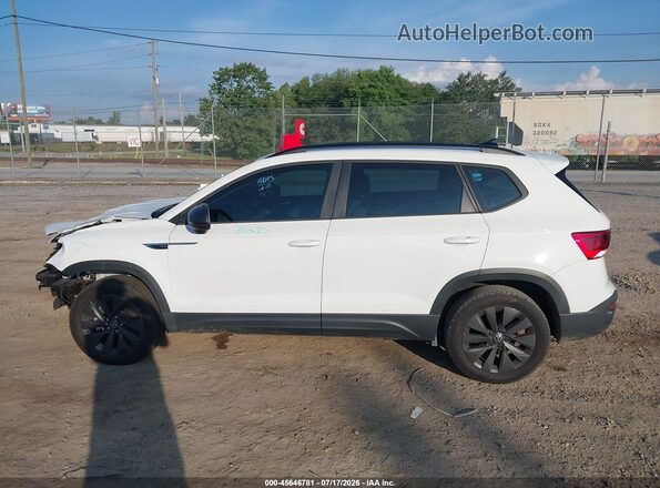 3VV5X7B22RM053061 2024 VOLKSWAGEN TAOS White სალონის 360-გრადუსიანი ხედი