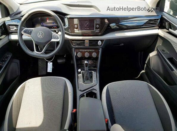 3VV5X7B22RM093608 2024 VOLKSWAGEN TAOS Black Dashboard view