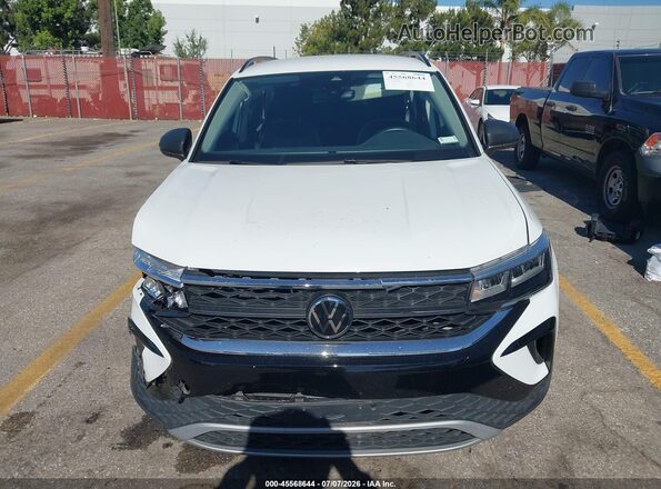 3VV5X7B25RM130683 2024 VOLKSWAGEN TAOS White უკანა სალონის ხედი