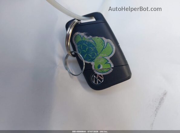 3VV5X7B25RM130683 2024 VOLKSWAGEN TAOS White წინა პანელის ხედი