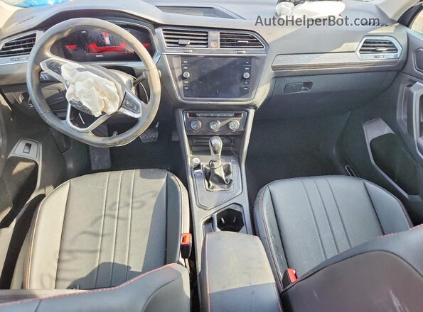3VV6B7AX7RM213256 2024 VOLKSWAGEN TIGUAN Gray Вид панелі приладів