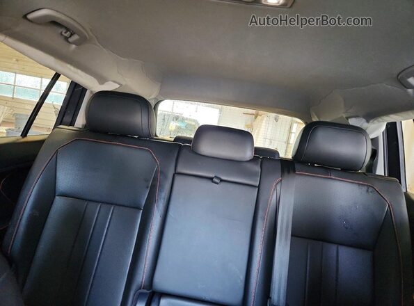 3VV6B7AX7RM213256 2024 VOLKSWAGEN TIGUAN Gray Вид задніх сидінь