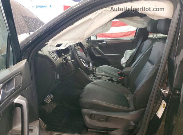 3VV8B7AX0RM178469 2024 VOLKSWAGEN TIGUAN Black Vista interior delantera