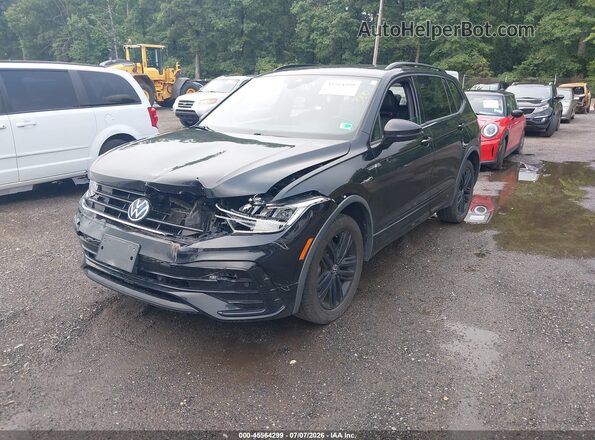 3VV8B7AX4NM087084 2022 VOLKSWAGEN TIGUAN Black Передня ліва чверть