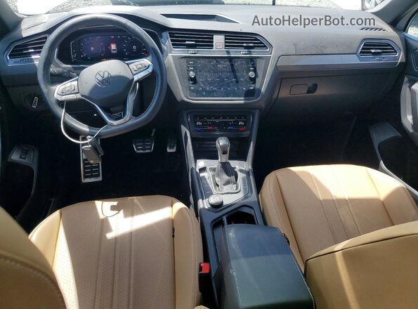 3VV8B7AX4PM079568 2023 VOLKSWAGEN TIGUAN White Вид панелі приладів