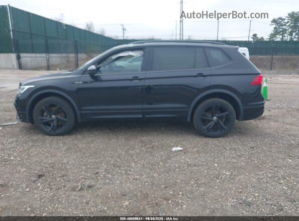 3VV8B7AX5PM006774 2023 VOLKSWAGEN TIGUAN Black Widok wnętrza 360 stopni