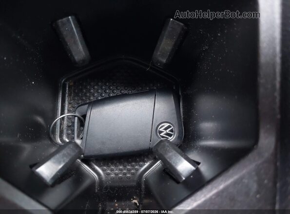 3VV8B7AX5PM015507 2023 VOLKSWAGEN TIGUAN Black წინა პანელის ხედი