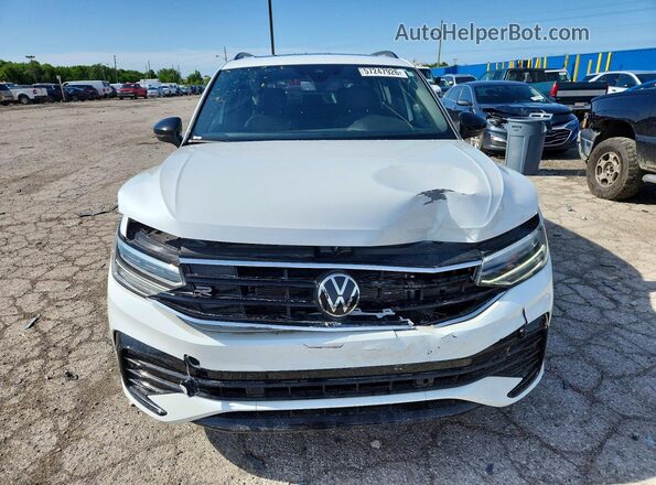 3VV8B7AX6RM230493 2024 VOLKSWAGEN TIGUAN White Front view
