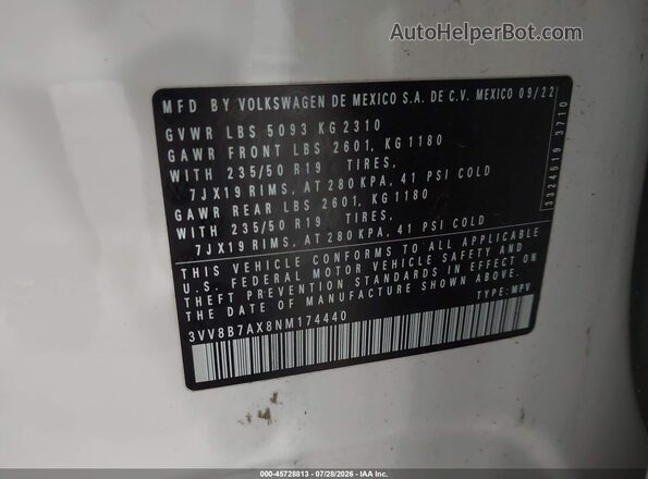 3VV8B7AX8NM174440 2022 VOLKSWAGEN TIGUAN Белый Вид подкапотного пространства