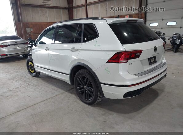 3VV8B7AX8NM174440 2022 VOLKSWAGEN TIGUAN Белый Задняя левая четверть