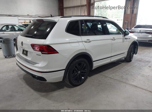 3VV8B7AX8NM174440 2022 VOLKSWAGEN TIGUAN Белый Задняя правая четверть