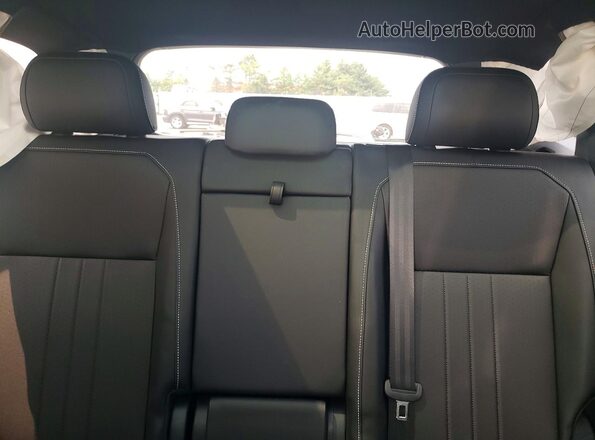 3VV8B7AX8PM077435 2023 VOLKSWAGEN TIGUAN White უკანა სავარძლების ხედი