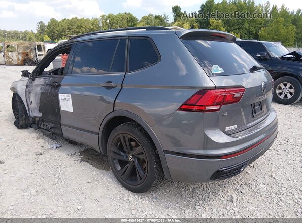 3VV8B7AX8PM128089 2023 VOLKSWAGEN TIGUAN Gray Tył lewy