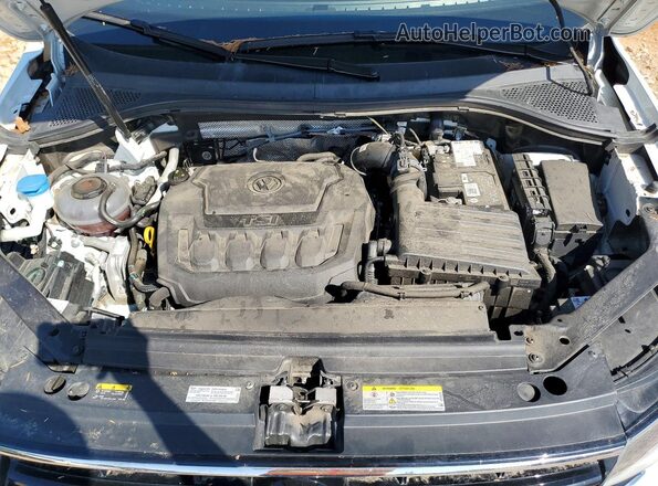 3VV8B7AX9RM109683 2024 VOLKSWAGEN TIGUAN White ძრავის განყოფილების ხედი
