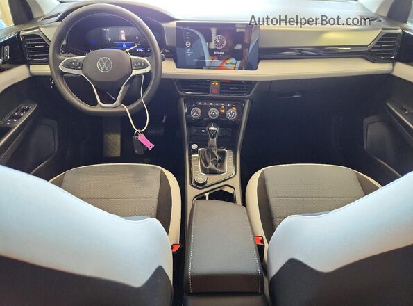 3VV8C7B23SM048627 2025 VOLKSWAGEN TAOS Gray Dashboard view