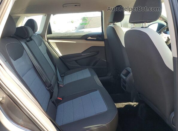 3VV8C7B26TM047005 2026 VOLKSWAGEN TAOS Gray Вид задньої частини салону