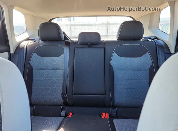 3VV8C7B2XSM051539 2025 VOLKSWAGEN TAOS Blue Rear seats view