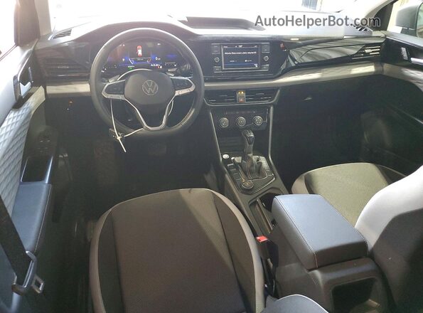 3VV8X7B26RM057501 2024 VOLKSWAGEN TAOS Black Առջևի վահանակի տեսք