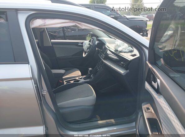 3VV8X7B27RM061993 2024 VOLKSWAGEN TAOS Silver Vista interior delantera
