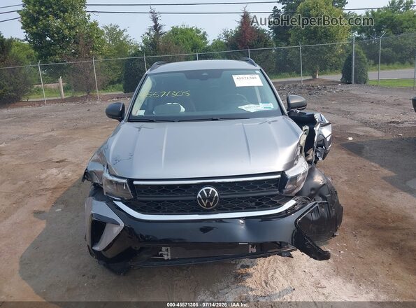 3VV8X7B27RM061993 2024 VOLKSWAGEN TAOS Silver Vista del cuadro de instrumentos