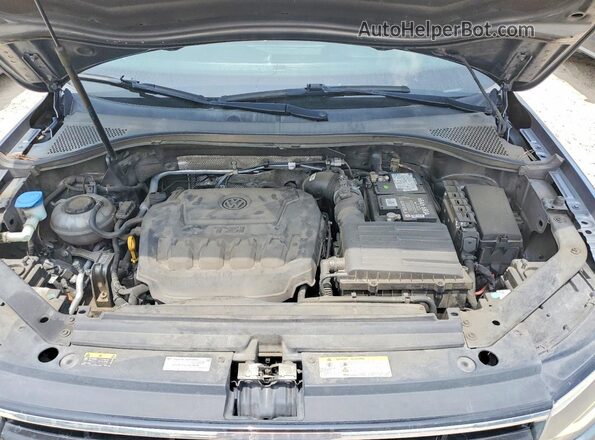 3VVCB7AX0NM023232 2022 VOLKSWAGEN TIGUAN Серый Вид подкапотного пространства