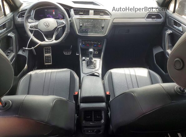 3VVCB7AX0NM023232 2022 VOLKSWAGEN TIGUAN Серый Вид панели приборов