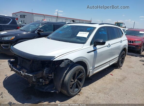 3VVCB7AX0RM021518 2024 VOLKSWAGEN TIGUAN White Առջևի ձախ երեք քառորդ տեսարան