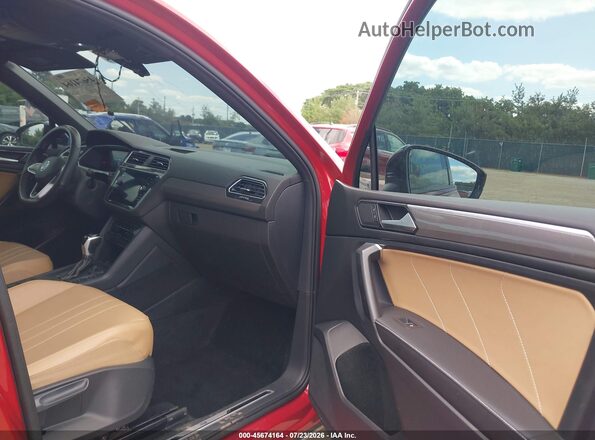 3VVCB7AX1RM046332 2024 VOLKSWAGEN TIGUAN Red წინა სალონის ხედი
