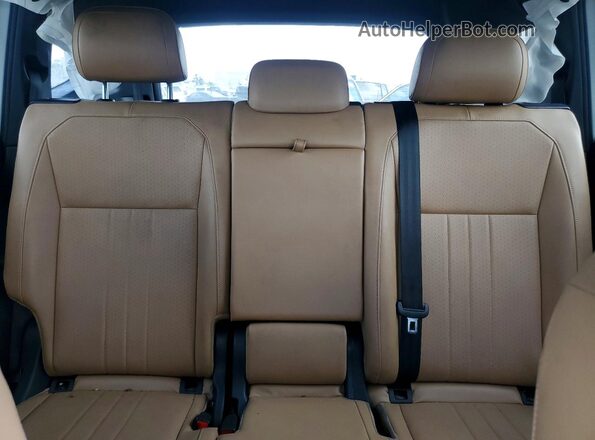 3VVCB7AX2NM032501 2022 VOLKSWAGEN TIGUAN White Вид задніх сидінь