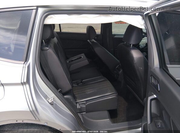 3VVCB7AX3NM158429 2022 VOLKSWAGEN TIGUAN Silver VIN sticker view