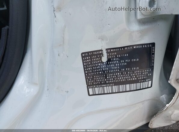 3VVCB7AX3RM020282 2024 VOLKSWAGEN TIGUAN White Engine compartment view