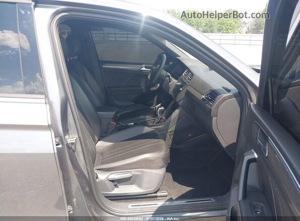 3VVCB7AX3RM206033 2024 VOLKSWAGEN TIGUAN Gray წინა სალონის ხედი