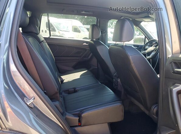 3VVCB7AX5PM126262 2023 VOLKSWAGEN TIGUAN Серый Вид задней части салона
