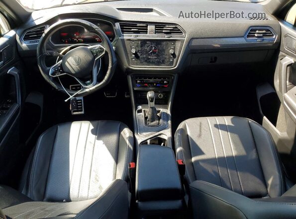3VVCB7AX5PM126262 2023 VOLKSWAGEN TIGUAN Серый Вид панели приборов