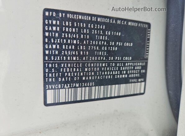 3VVCB7AX7PM134685 2023 VOLKSWAGEN TIGUAN White VIN კოდის სტიკერის ხედი