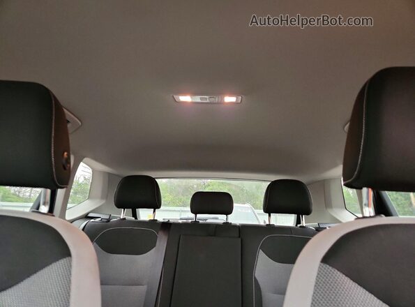 3VVCX7B20NM083824 2022 VOLKSWAGEN TAOS Серый Вид задних сидений