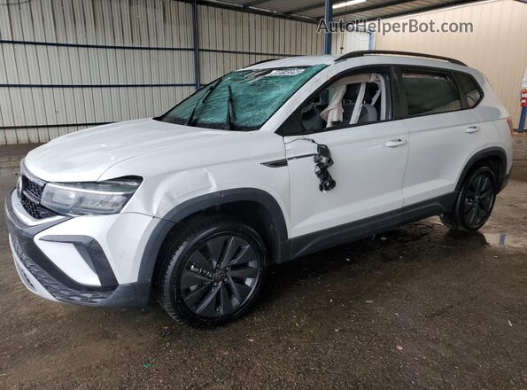 3VVDX7B27NM005206 2022 VOLKSWAGEN TAOS White Вид підкапотного простору