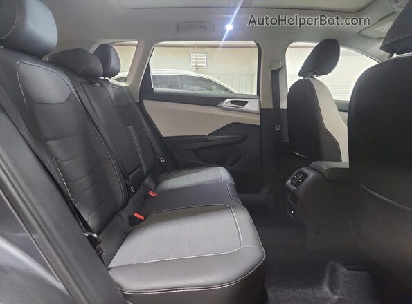 3VVEC7B2XSM069512 2025 VOLKSWAGEN TAOS Gray Widok wnętrza z tyłu
